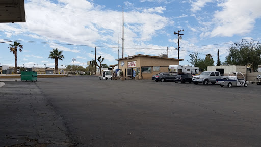 The New Vernon Truck Wash & Cindy's Chrome Shop of Barstow en Barstow