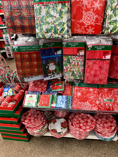 Dollar Store «Dollar Tree», reviews and photos, 250 Jericho Turnpike #80, Floral Park, NY 11001, USA