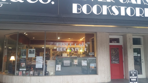 River Oaks Book Store, 3270 Westheimer Rd, Houston, TX 77098, USA, 