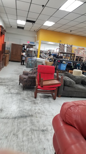 Furniture Store «Scottsdale Goodwill Redesign Store & Donation Center», reviews and photos, 2115 N Scottsdale Rd, Scottsdale, AZ 85257, USA