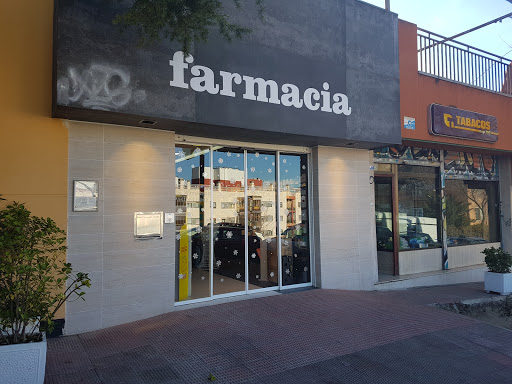 Información y opiniones sobre Farmacia Fuentelarreina de Madrid