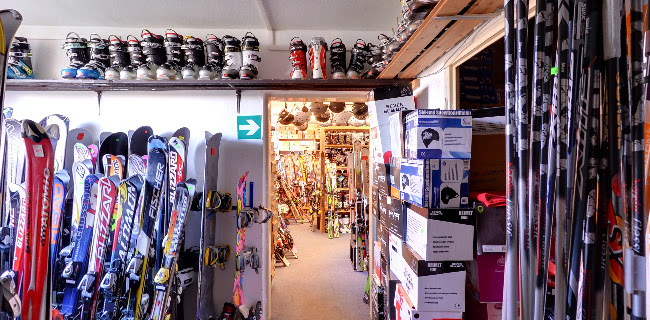 Ski centrum Petrovice - Prodej - Servis - Půjčovna lyží - Prodejna sportovních potřeb