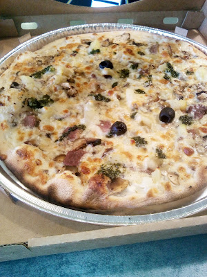 distributeur à pizzas à Saint lys - Pizzas salades et cie à Saint-Lys