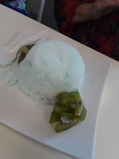 Restaurant «Vampire Penguin Eureka», reviews and photos, 3144 Broadway St, Eureka, CA 95501, USA