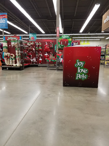 Pet Supply Store «Petco Animal Supplies», reviews and photos, 1011 University Blvd #100, Suffolk, VA 23435, USA