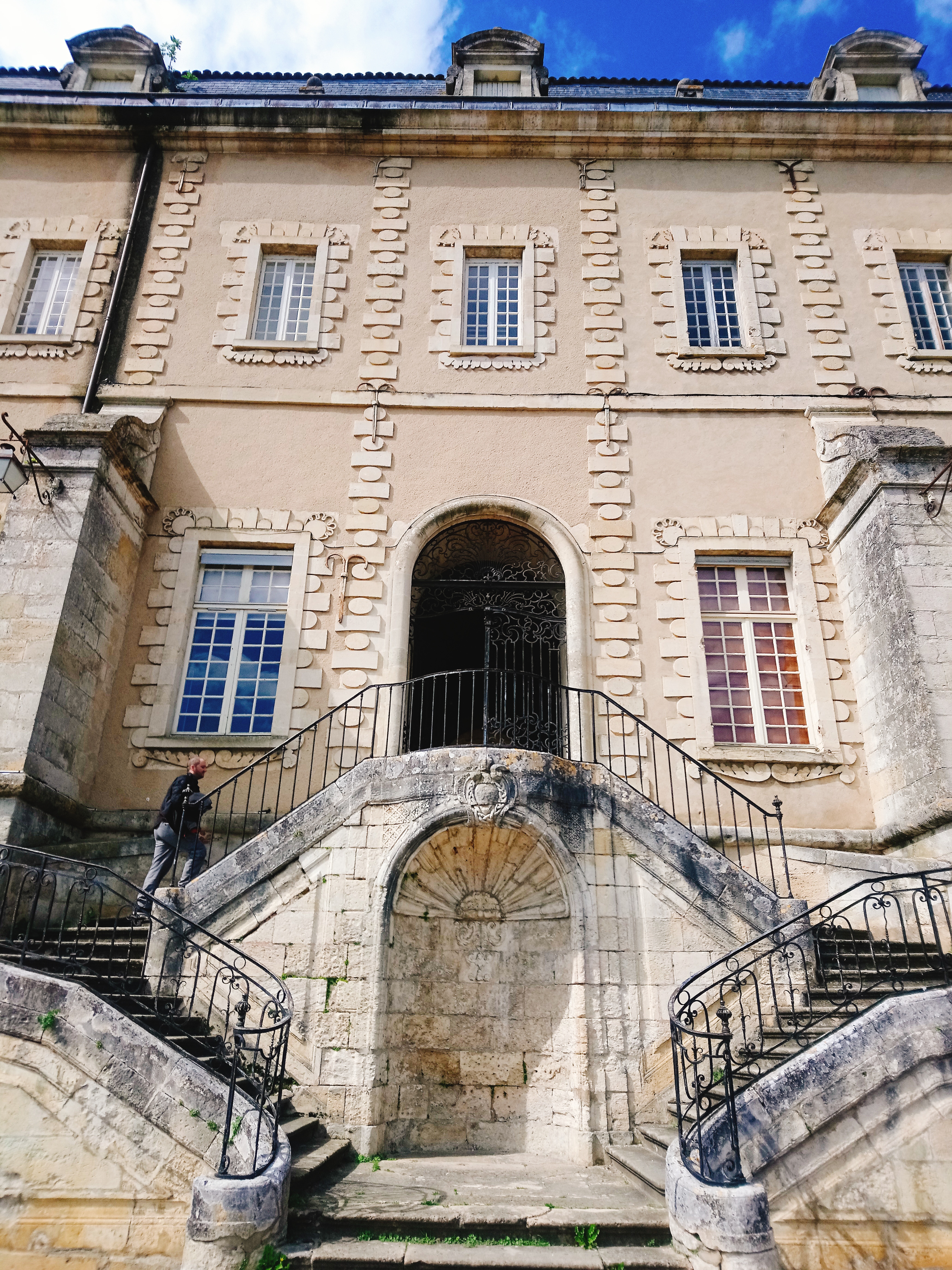 Photo n° 5 de l'avis de Ning. fait le 27/05/2019 à 14:09