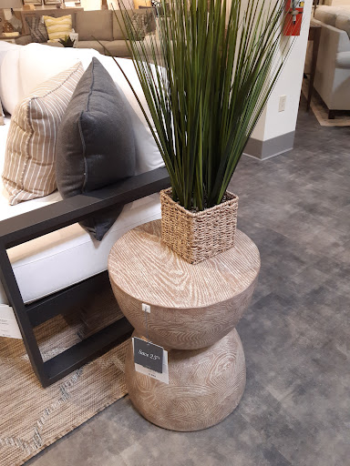 Furniture Store «Bassett Home Furnishings», reviews and photos, 7575 Dublin Blvd, Dublin, CA 94568, USA