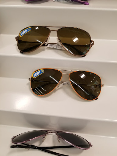 Shopping Mall «Crossroads Shopping Center», reviews and photos, 1525 U.S. 41, Schererville, IN 46375, USA