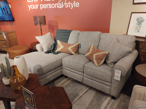 Furniture Store «La-Z-Boy Furniture Galleries», reviews and photos, 27754 Novi Rd, Novi, MI 48377, USA