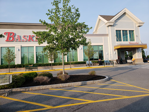 Grocery Store «Market Basket», reviews and photos, 5 Garden Ln, Londonderry, NH 03053, USA