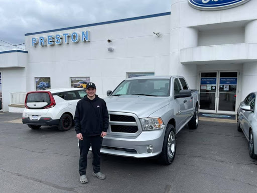 Ford Dealer «Preston Ford», reviews and photos, 13580 W Center St, Burton, OH 44021, USA