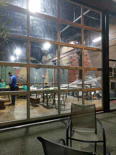 Sports Activity Location «Vertical World Seattle», reviews and photos, 2330 W Commodore Way, Seattle, WA 98199, USA