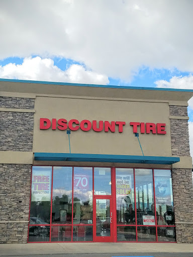 Tire Shop «Discount Tire Store - Draper, UT», reviews and photos, 89 E 12450 S, Draper, UT 84020, USA