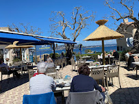 Atmosphère du Restaurant La Bouillabaisse à Hyères - n°2