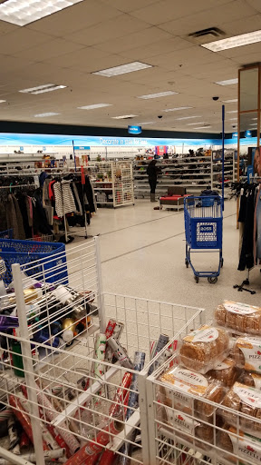 Clothing Store «Ross Dress for Less», reviews and photos, 4646 S Cooper St, Arlington, TX 76017, USA