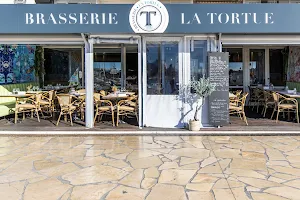 Brasserie La Tortue Port de Toulon image