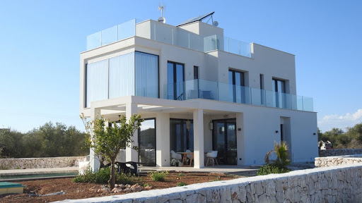 Escrow Services Los Angeles - Secured Trust Escrow image
