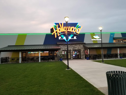 Shopping Mall «Rivercrest Shopping Center», reviews and photos, 13120 Rivercrest Dr, Crestwood, IL 60445, USA