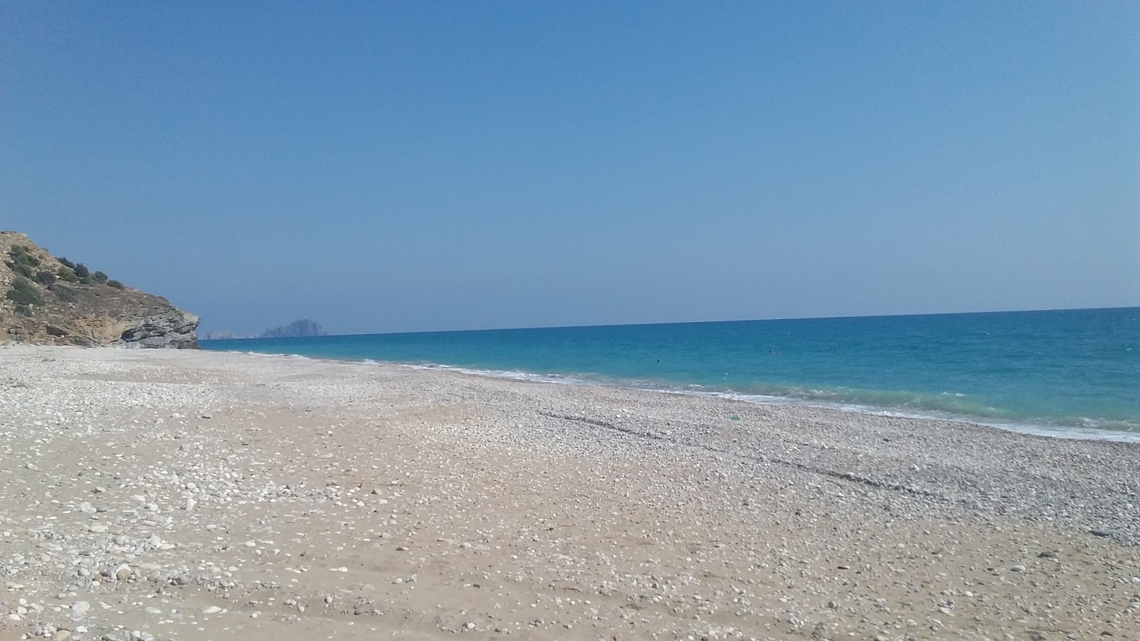 Foto van Sipahili beach met turquoise water oppervlakte