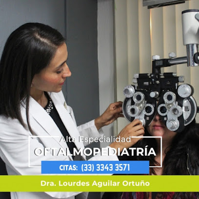 Dra. Maria de Lourdes Aguilar Ortuño, Oftalmólogo pediátrico