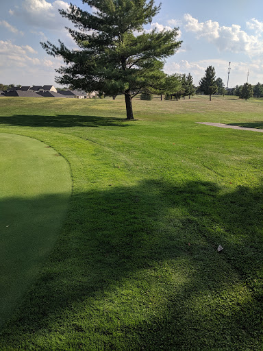 Golf Course «Meadowood Golf Course», reviews and photos, 1911 Golf Club Dr, Burlington, KY 41005, USA