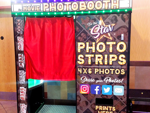 Movie Theater «Regal Cinemas Broward Stadium 12 & RPX», reviews and photos, 8000 W Broward Blvd, Plantation, FL 33388, USA