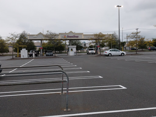 Grocery Store «Stop & Shop», reviews and photos, 1360 E Town Rd, Milford, CT 06460, USA