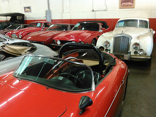 Used Car Dealer «Gullwing Motor Cars, Inc», reviews and photos, 24-30 46th St, Astoria, NY 11103, USA