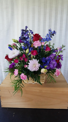 Florist «Encore Florals & Gifts», reviews and photos, 225 Kingston St, Conway, SC 29526, USA