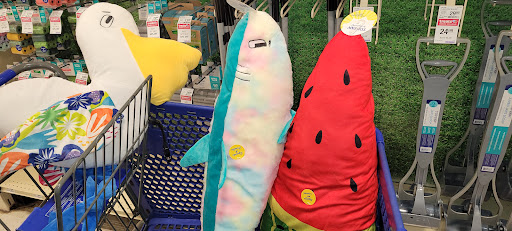 Pet Supply Store «PetSmart», reviews and photos, 355 Howe Ave, Cuyahoga Falls, OH 44221, USA