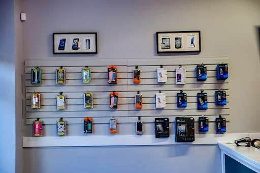 Electronics Repair Shop «uBreakiFix», reviews and photos, 4730 University Way NE Suite 101, Seattle, WA 98105, USA