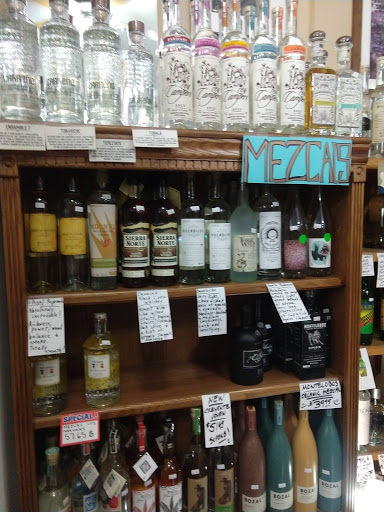Beer Store «Plaza Liquors & Fine Wines», reviews and photos, 2642 N Campbell Ave, Tucson, AZ 85719, USA