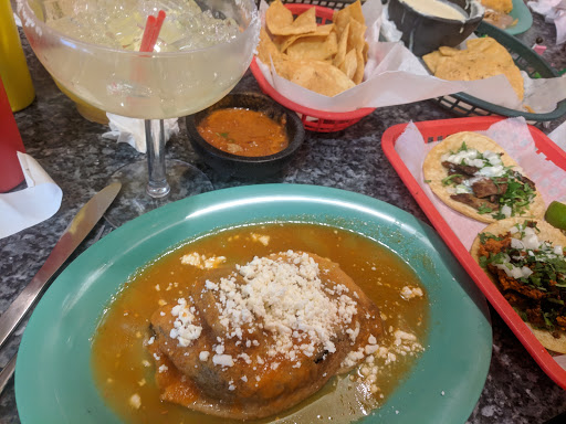 La Mexicana Restaurant