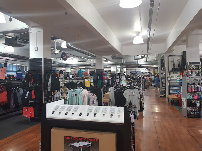 Reviews of Rebel Sport Wellington in Wellington - Sporting goods store