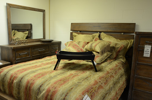 Furniture Store «Paul L Reed Furniture Co», reviews and photos, 125 N Cannon St, Woodbury, TN 37190, USA
