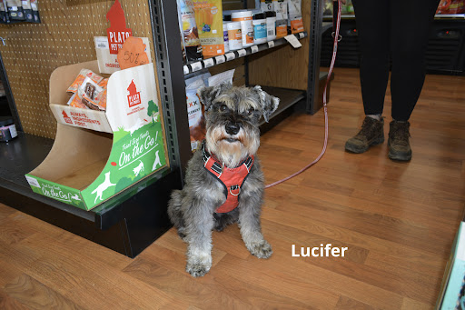 Pet Supply Store «The Natural Pet Enrichment Center», reviews and photos, 6720 Royalton Rd, North Royalton, OH 44133, USA