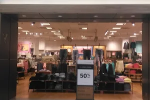 American Eagle Store image