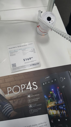 Electronics Store «Best Buy», reviews and photos, 16221 Ford Rd, Dearborn, MI 48126, USA