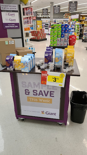 Grocery Store «Giant», reviews and photos, 4301 Concord Pike, Wilmington, DE 19803, USA