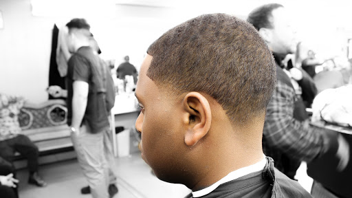 Barber Shop «Los Compadres Barbershop», reviews and photos, 601 N 7th St, Allentown, PA 18102, USA