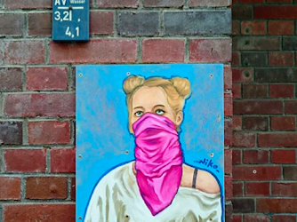 Street Art Niko_ Self Protection