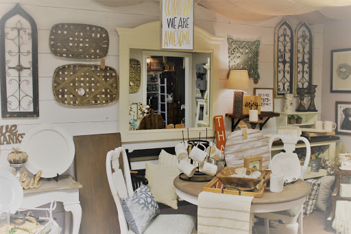 Used Furniture Store «Consign Design Interior», reviews and photos, 5556 Atlanta Hwy, Flowery Branch, GA 30542, USA