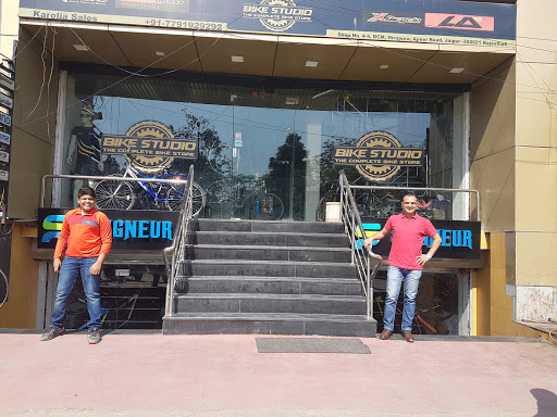 Soigneur - Best Cycle Shop near Ajmer Road