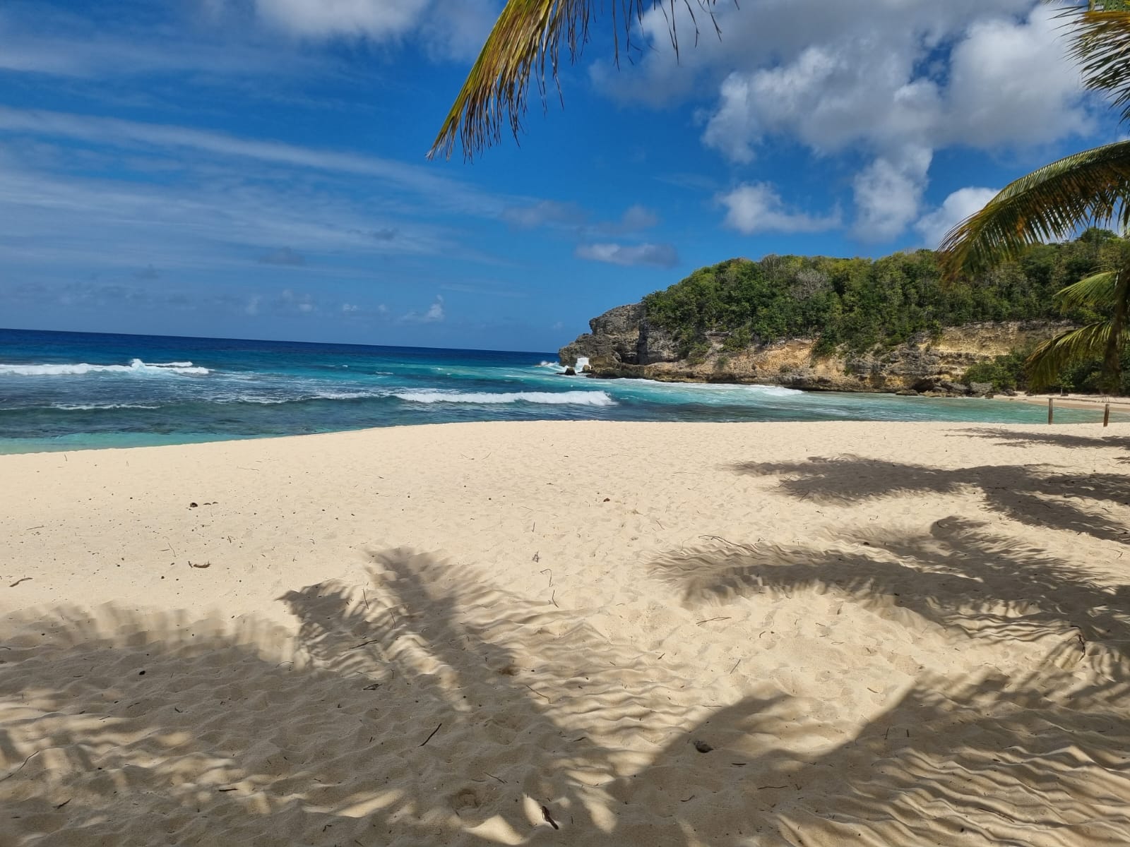 Photo de Anse Laborde avec moyenne baie