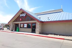 IHOP image