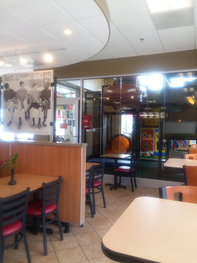 Fast Food Restaurant «Chick-fil-A», reviews and photos, 4812 Northwest Hwy, Crystal Lake, IL 60014, USA