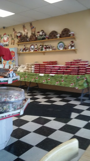 Bakery «Servatii Pastry Shop White Oak», reviews and photos, 5876 Cheviot Rd, Cincinnati, OH 45247, USA