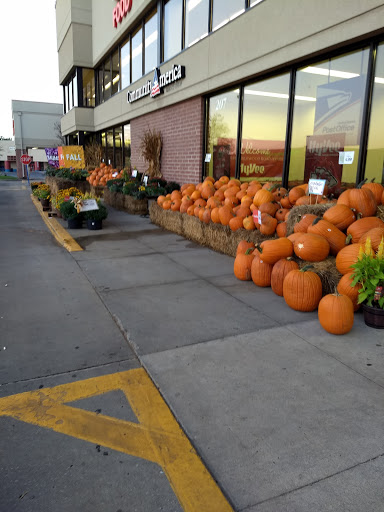 Supermarket «Hy-Vee», reviews and photos, 207 NE Englewood Rd, Kansas City, MO 64118, USA