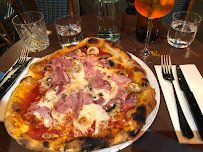 Pizza du Restaurant italien Sant’Antonio à Paris - n°16