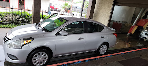 Car Wash «Bellaire Car Wash & Auto Salon», reviews and photos, 5803 Bellaire Blvd, Houston, TX 77081, USA